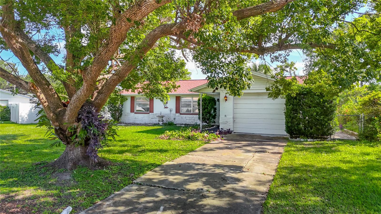 Listing photo id 8 for 7109 Kapp Court