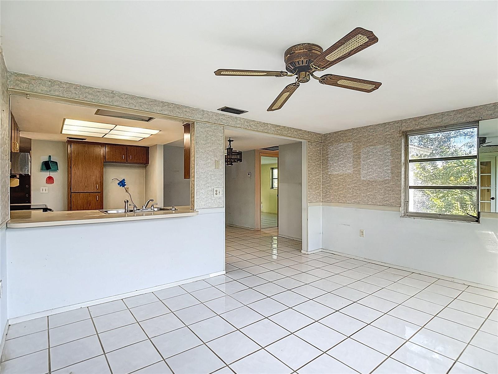 Listing photo id 29 for 7109 Kapp Court