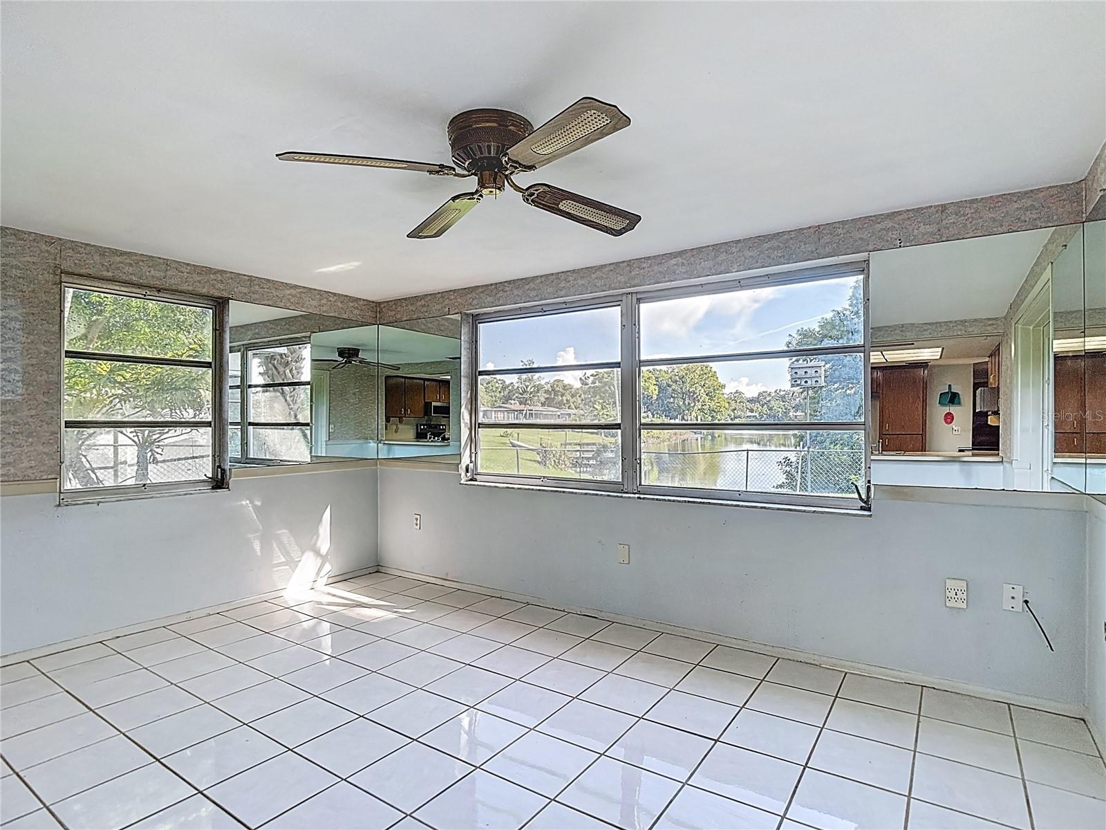 Listing photo id 30 for 7109 Kapp Court