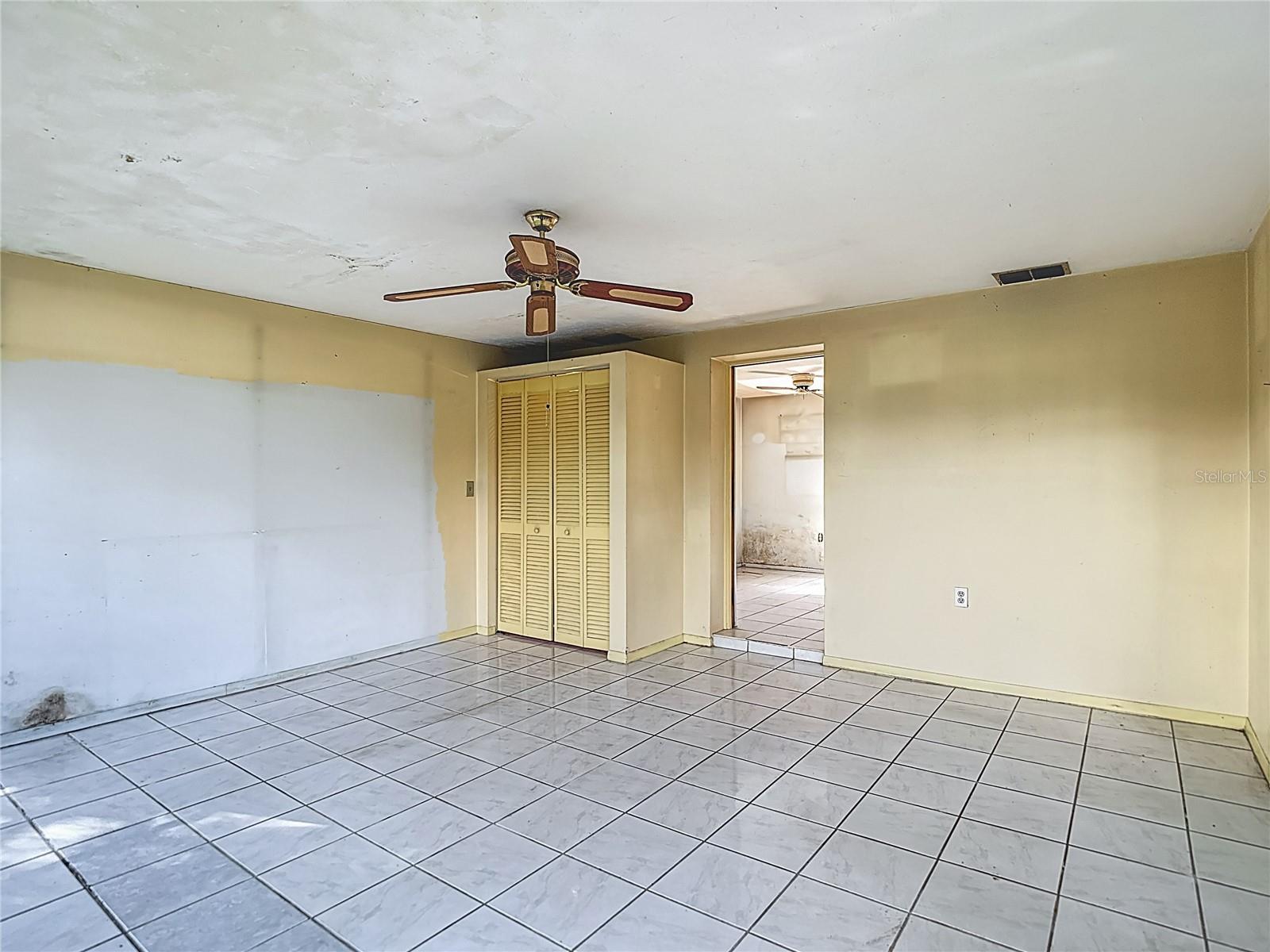 Listing photo id 45 for 7109 Kapp Court