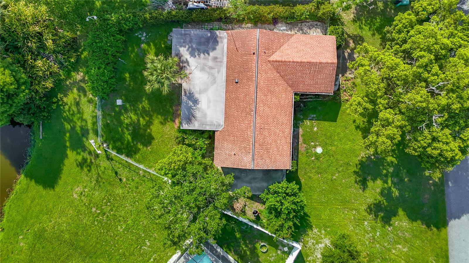 Listing photo id 54 for 7109 Kapp Court