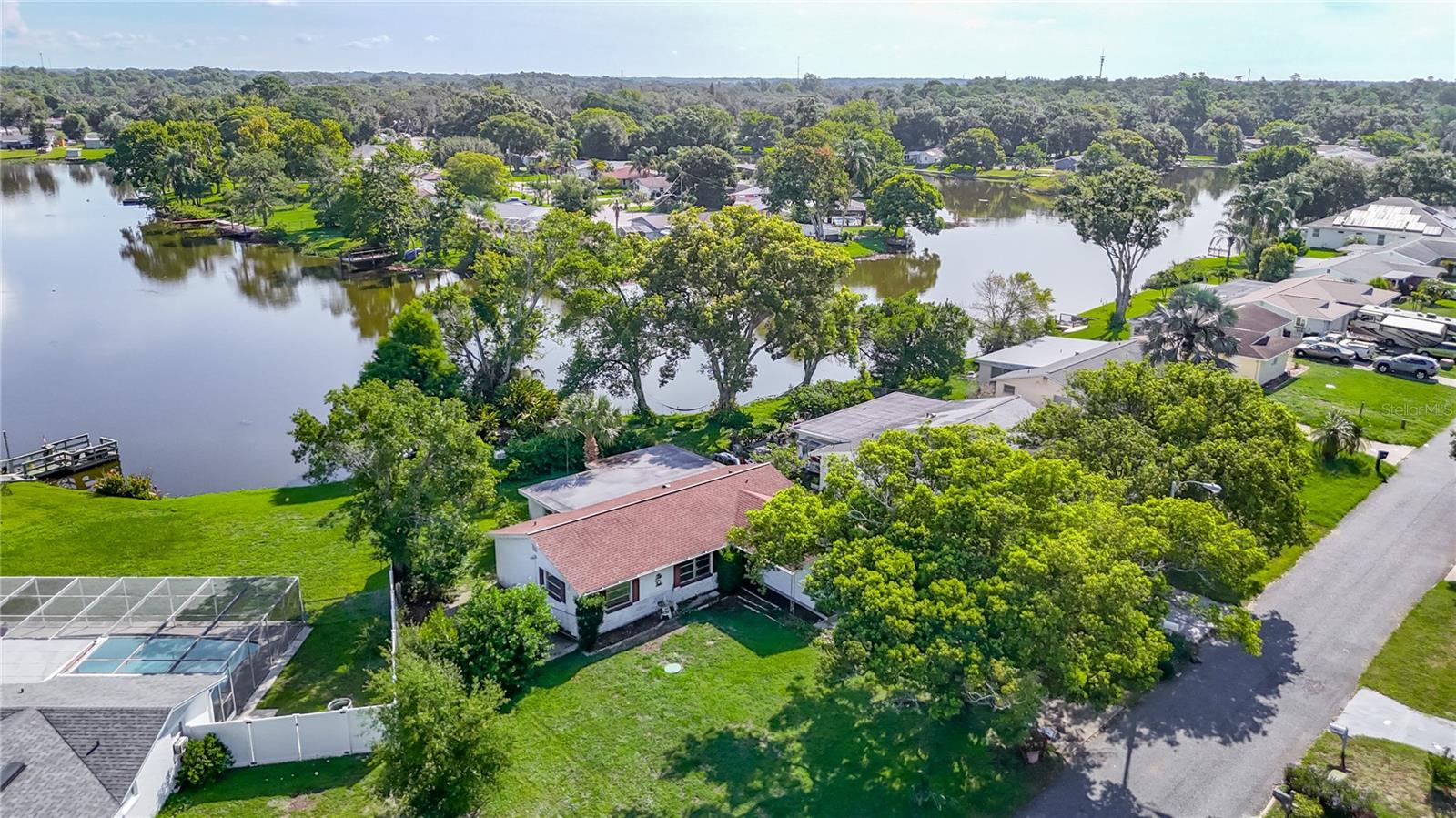 Listing photo id 4 for 7109 Kapp Court