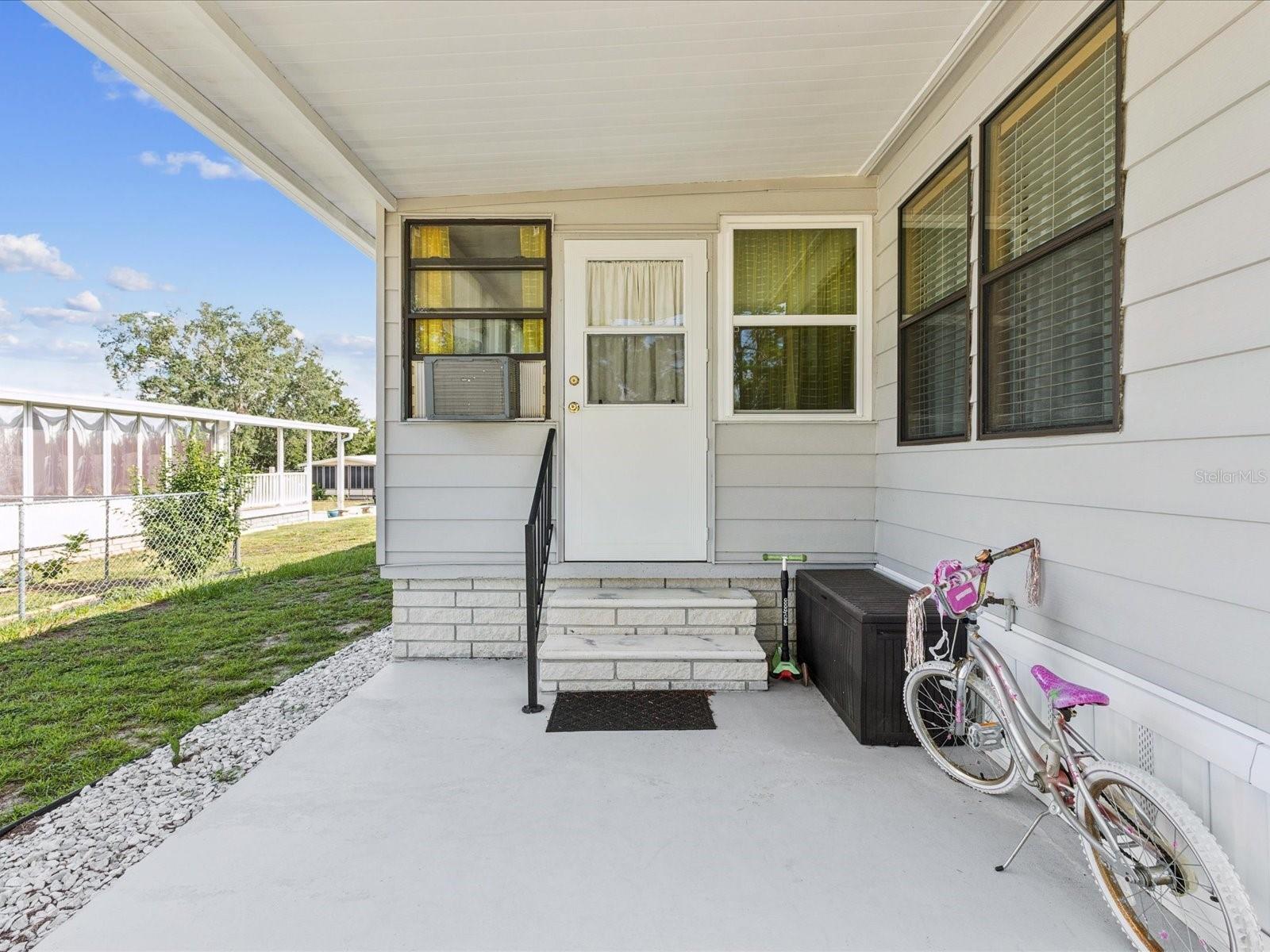 Image 27 of 47 For 14292 Adair Street