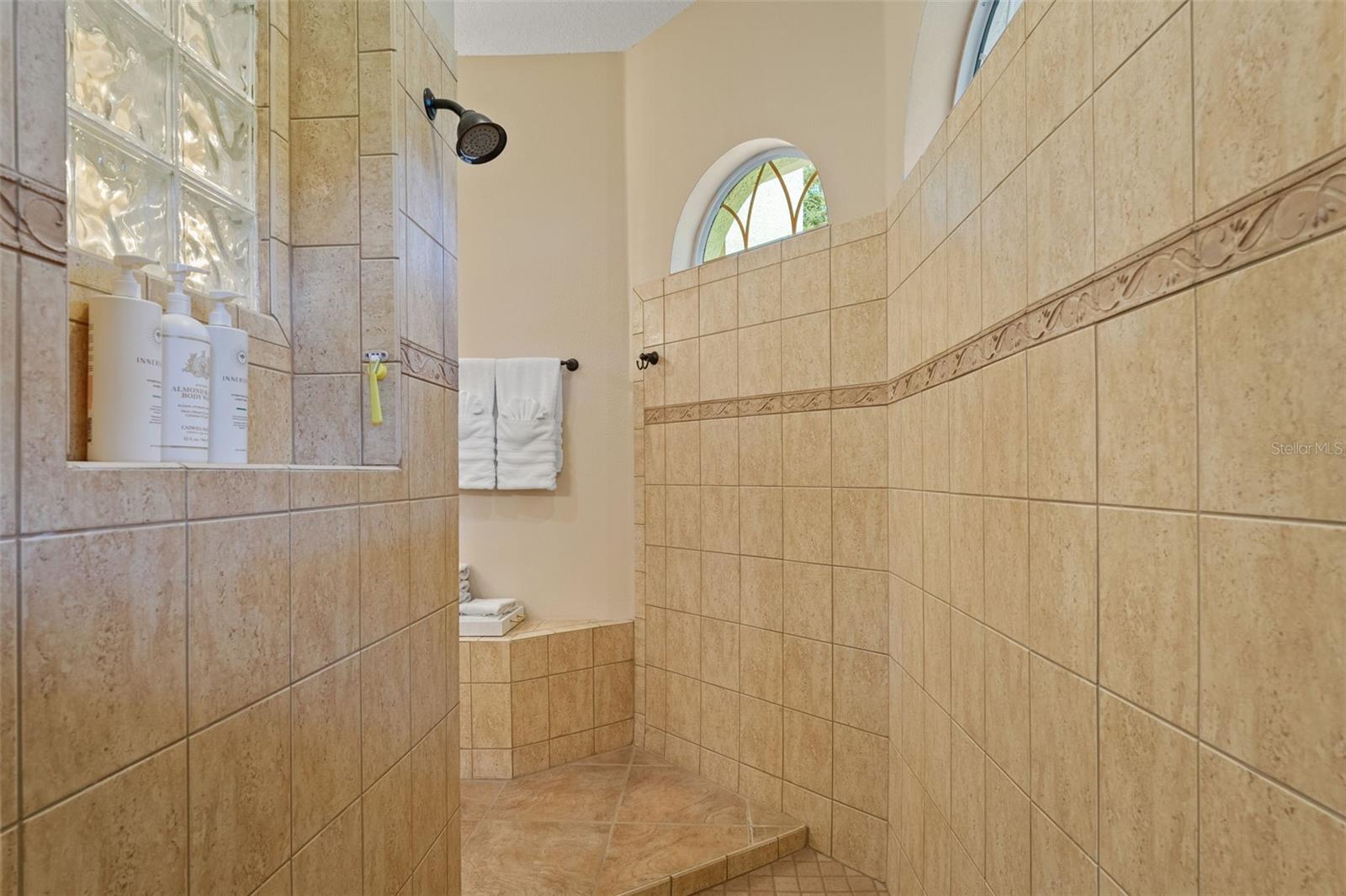 Image 31 of 58 For 14042 Grandeur Way