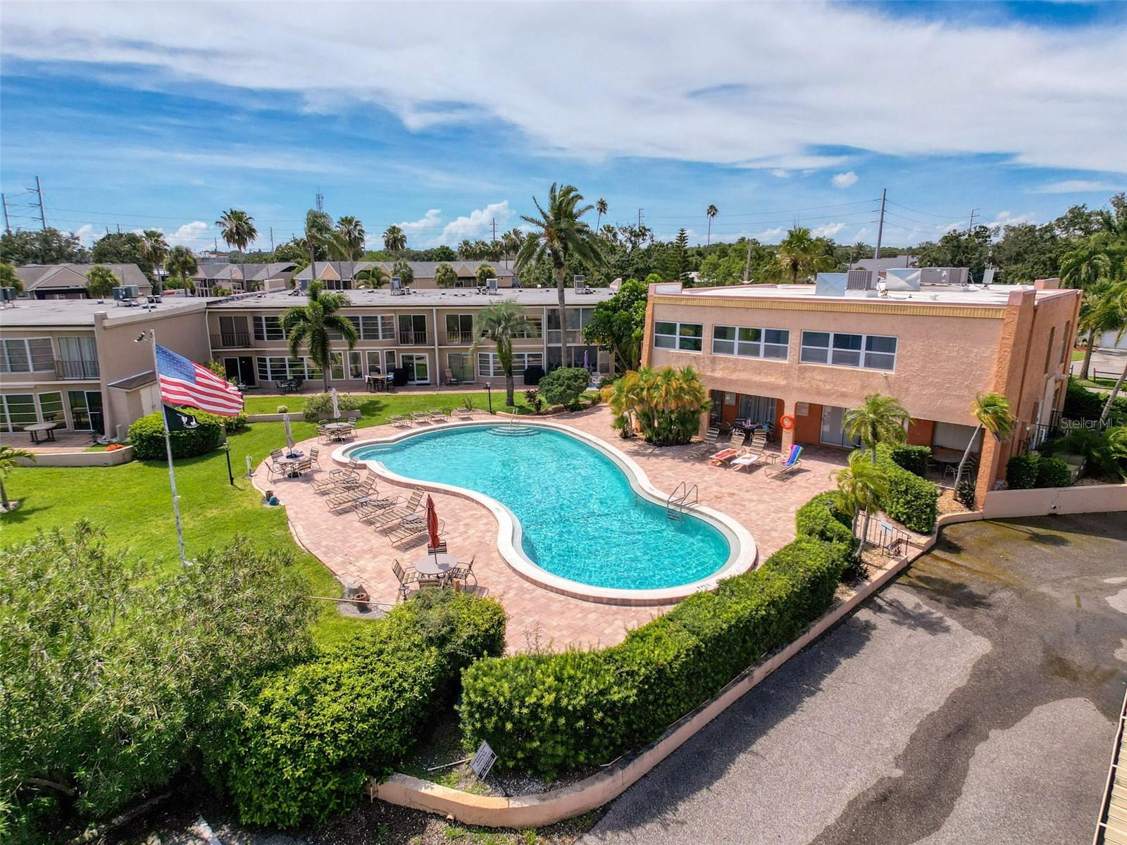 Image 2 of 25 For 225 Country Club Dr  A203