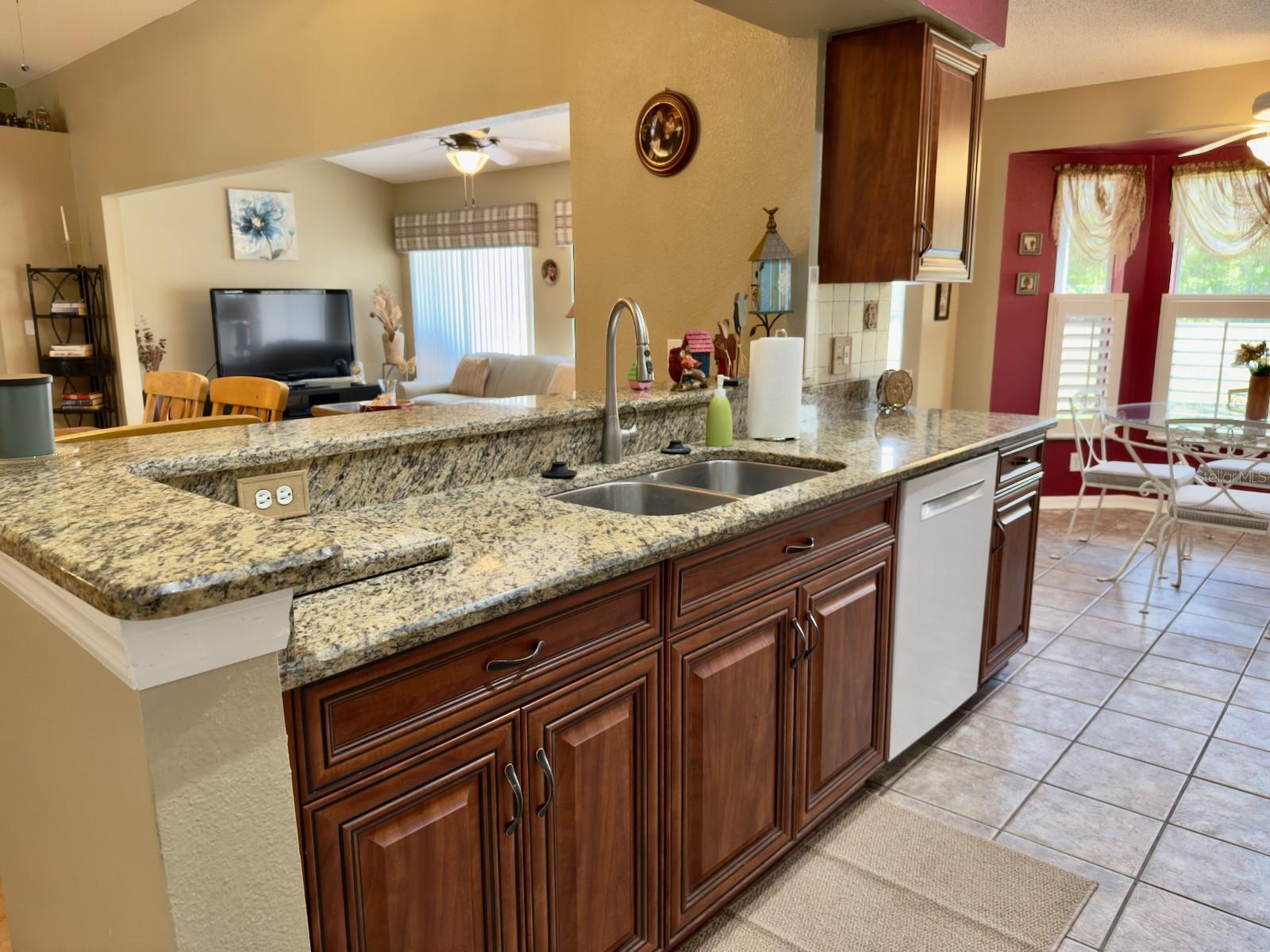 Image 15 of 67 For 18602 Bent Pine Drive