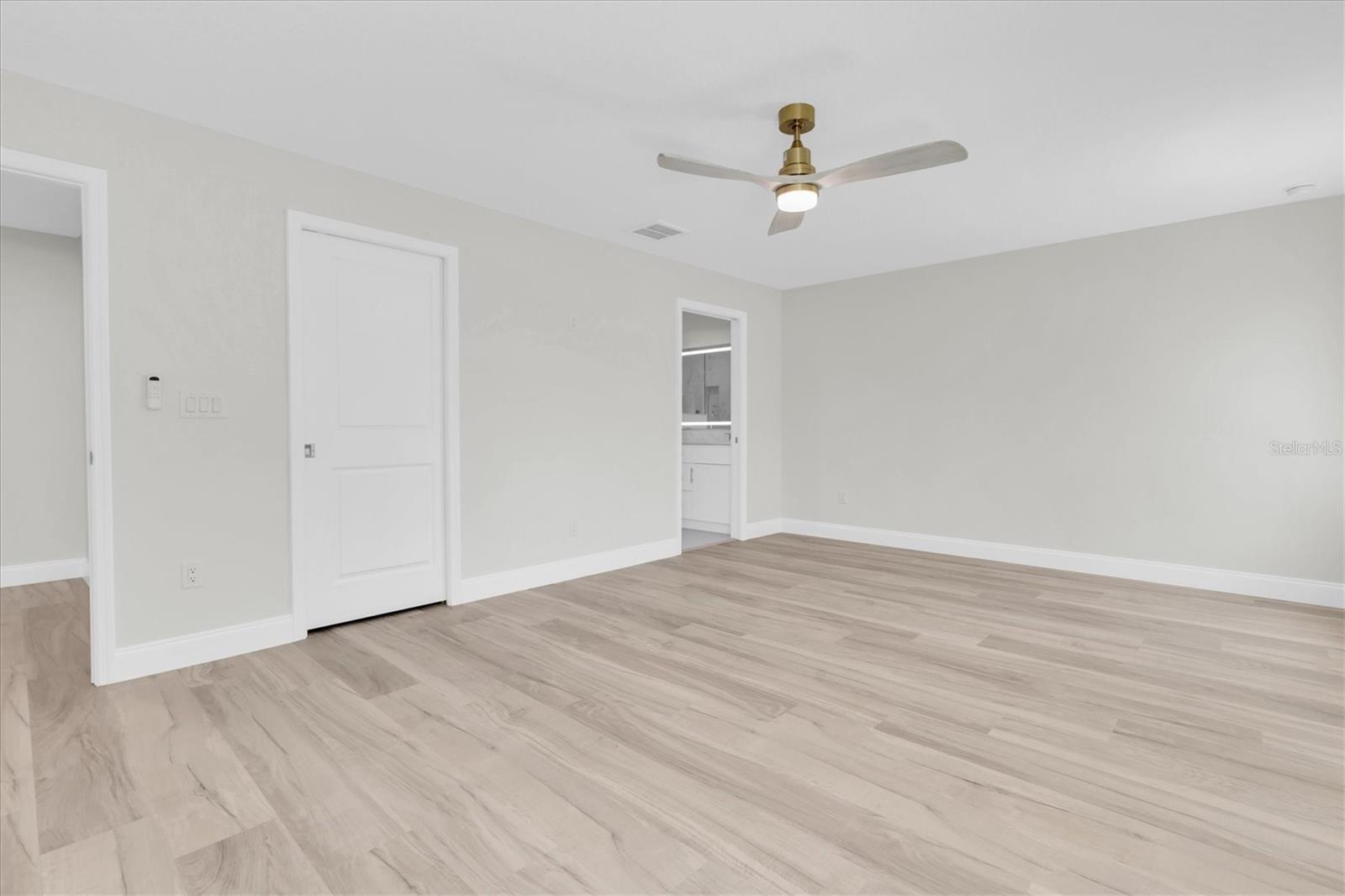 Image 14 of 30 For 6529 Taylor Court