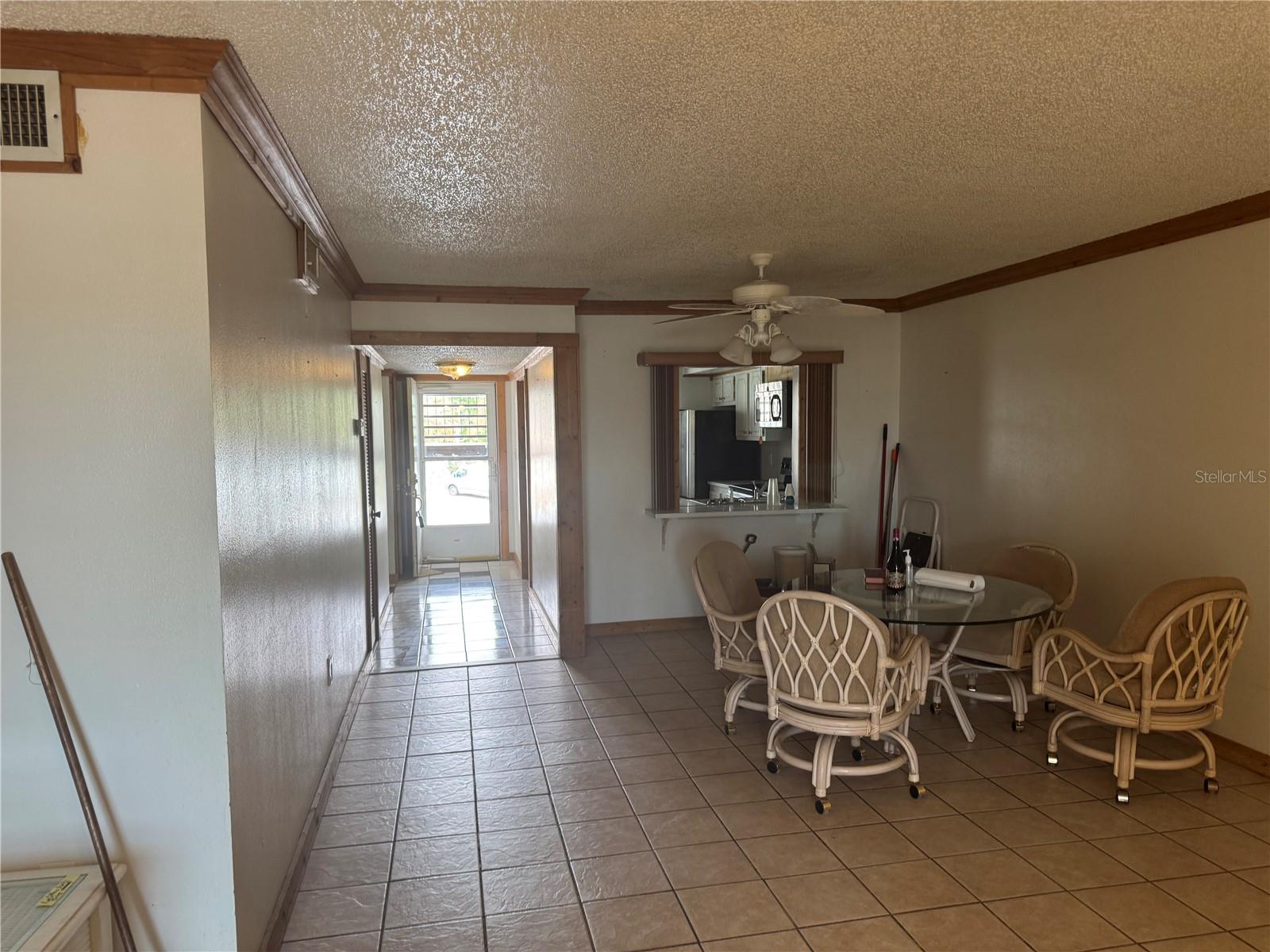 Image 35 of 48 For 4518 Garnet Drive 201