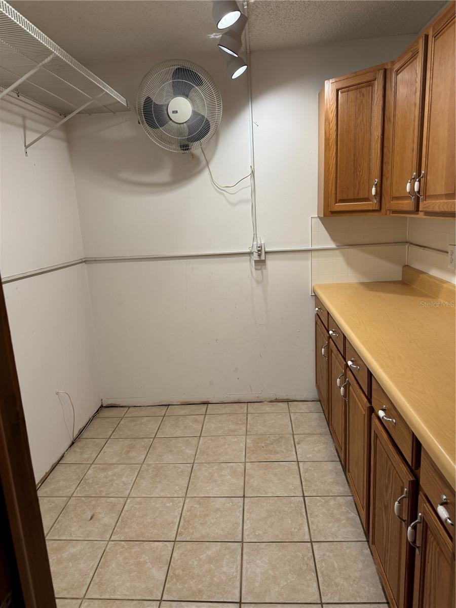 Image 7 of 48 For 4518 Garnet Drive 201