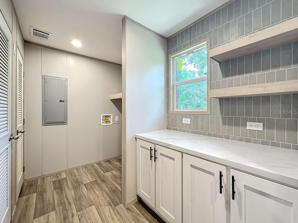 Image 13 of 23 For 5288 56th Terrace