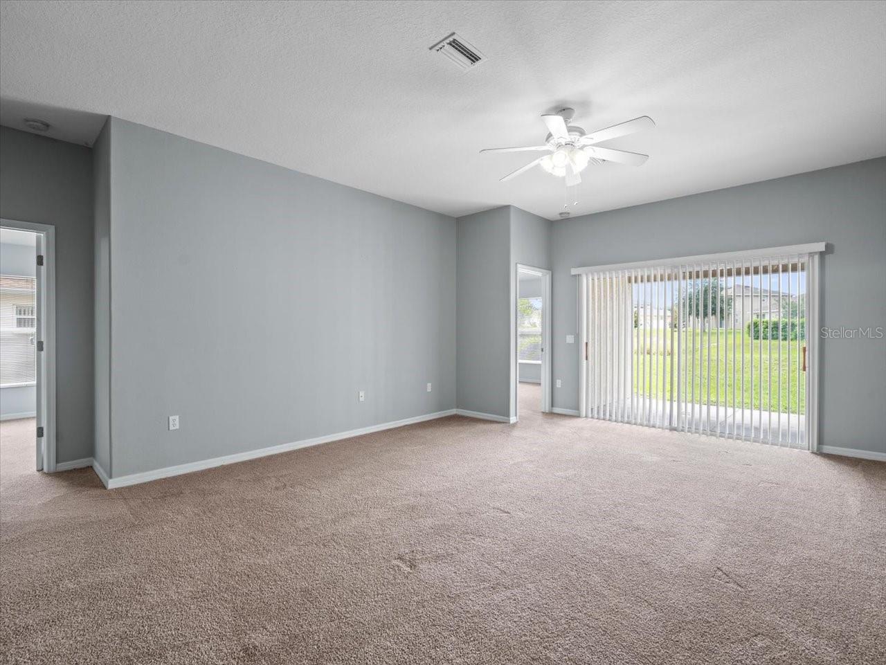 Image 18 of 33 For 3891 Crossline Drive