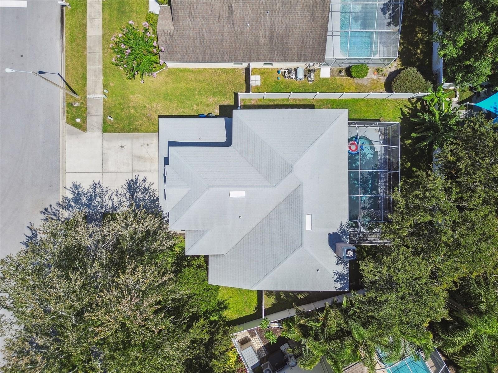 Listing photo id 65 for 1120 Bluffs Circle