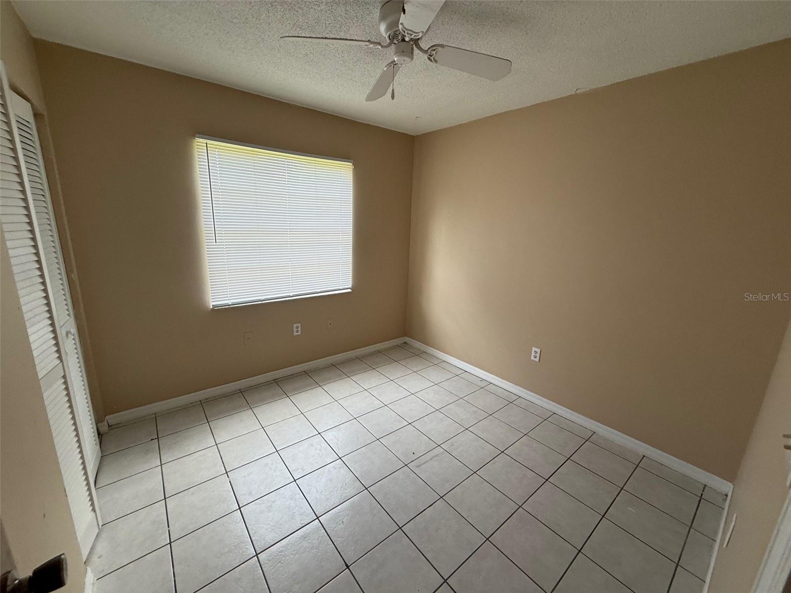 Image 10 of 23 For 10190 Thayer Street