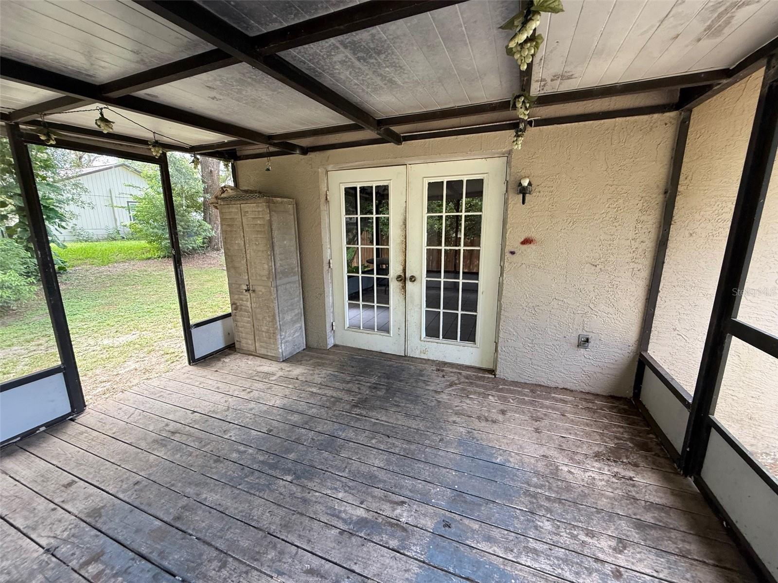 Image 18 of 23 For 10190 Thayer Street