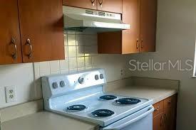 Listing photo id 19 for 4753 6th Street