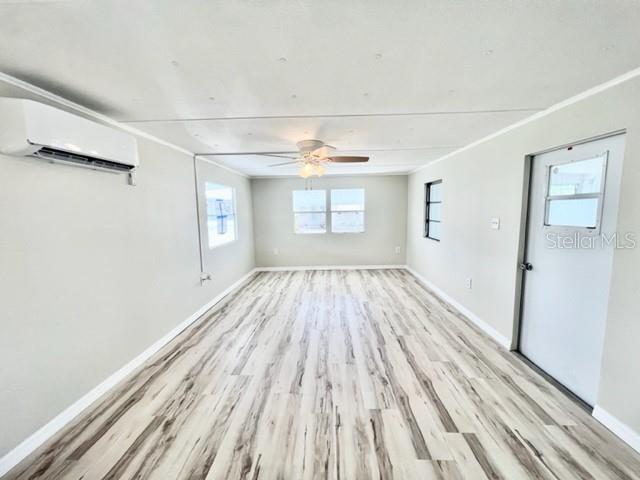 Listing photo id 22 for 10826 Tioga Drive