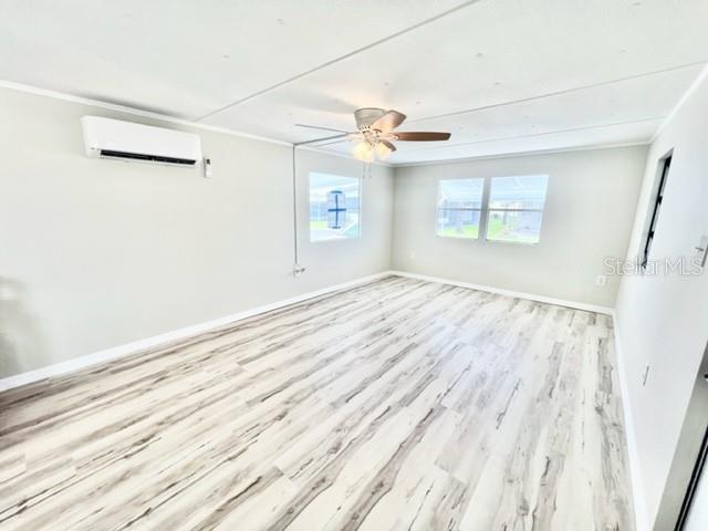 Listing photo id 23 for 10826 Tioga Drive