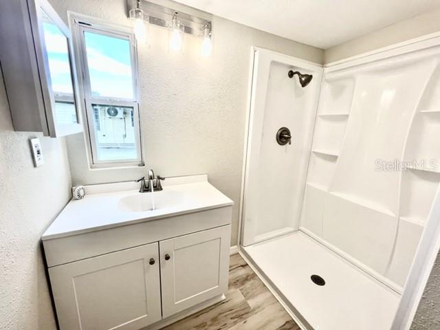 Listing photo id 31 for 10826 Tioga Drive