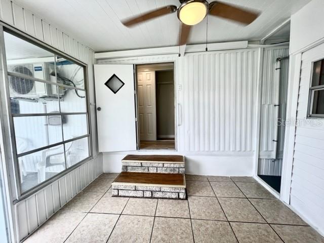 Listing photo id 7 for 10826 Tioga Drive