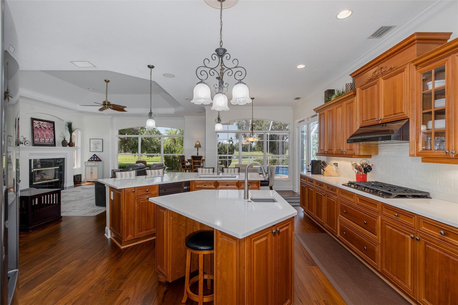 Image 15 of 100 For 10508 Pontofino Circle