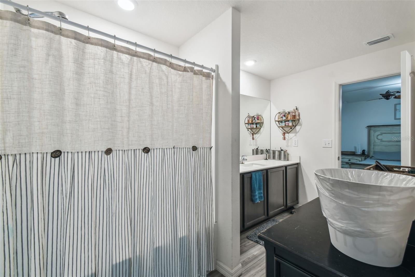 Image 11 of 100 For 8567 Indian Laurel Lane