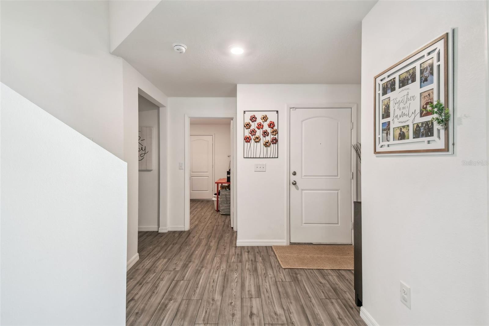 Image 16 of 100 For 8567 Indian Laurel Lane
