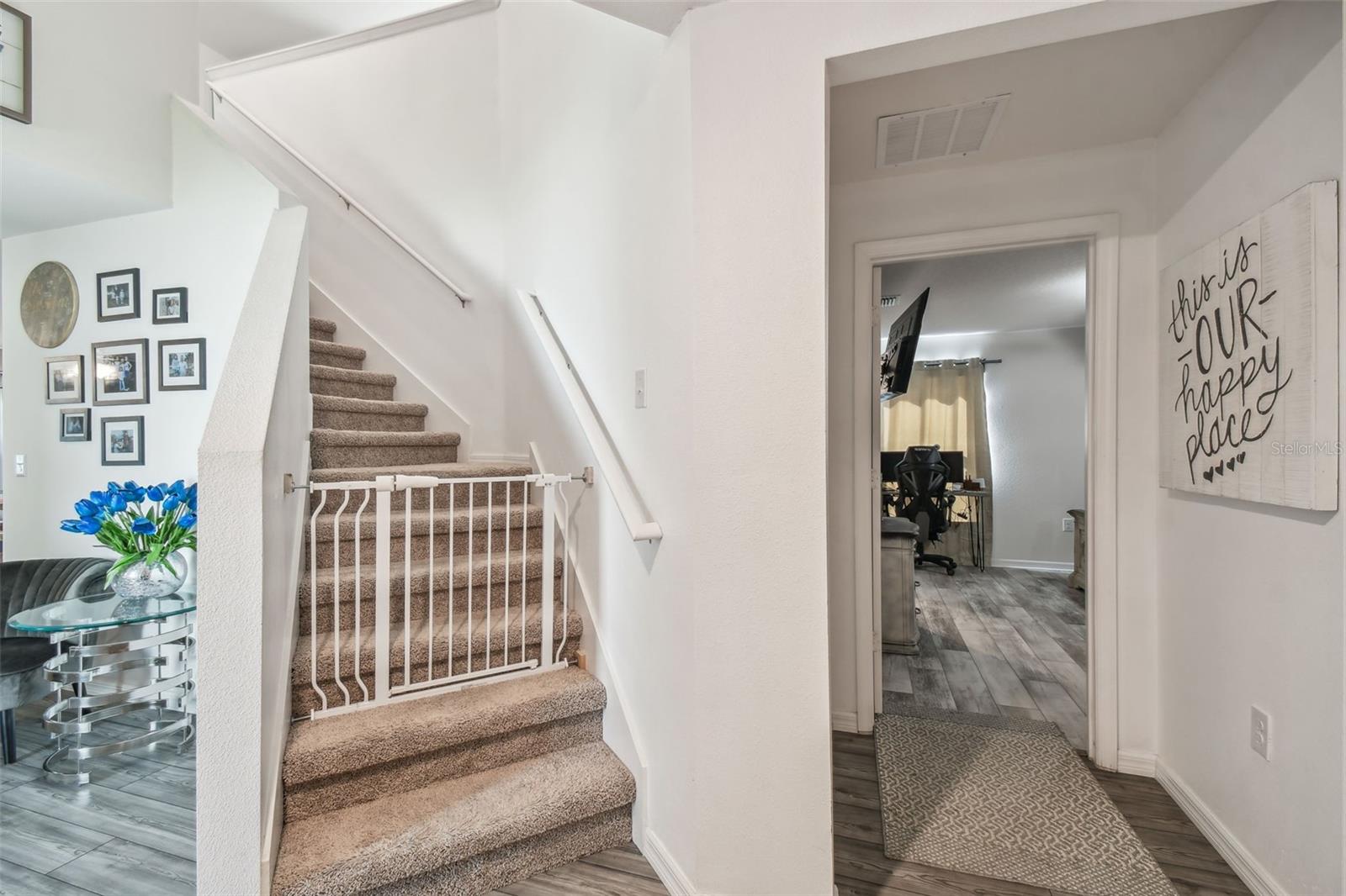 Image 17 of 100 For 8567 Indian Laurel Lane