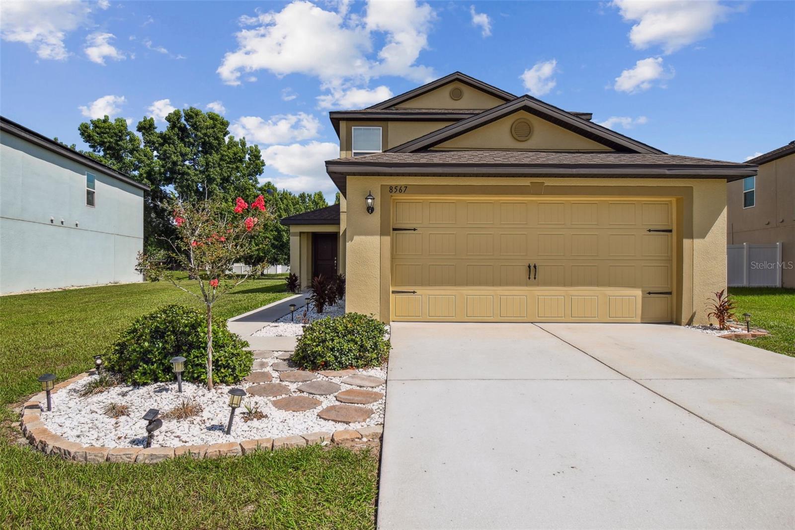 Image 2 of 100 For 8567 Indian Laurel Lane