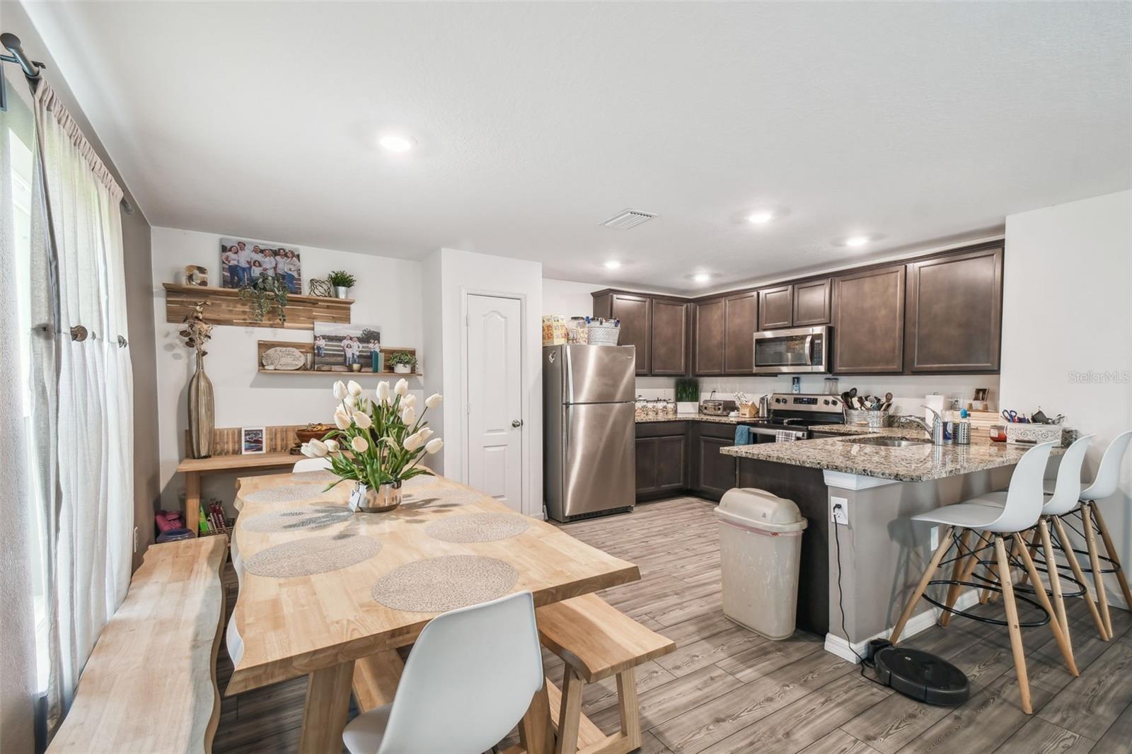 Image 21 of 100 For 8567 Indian Laurel Lane