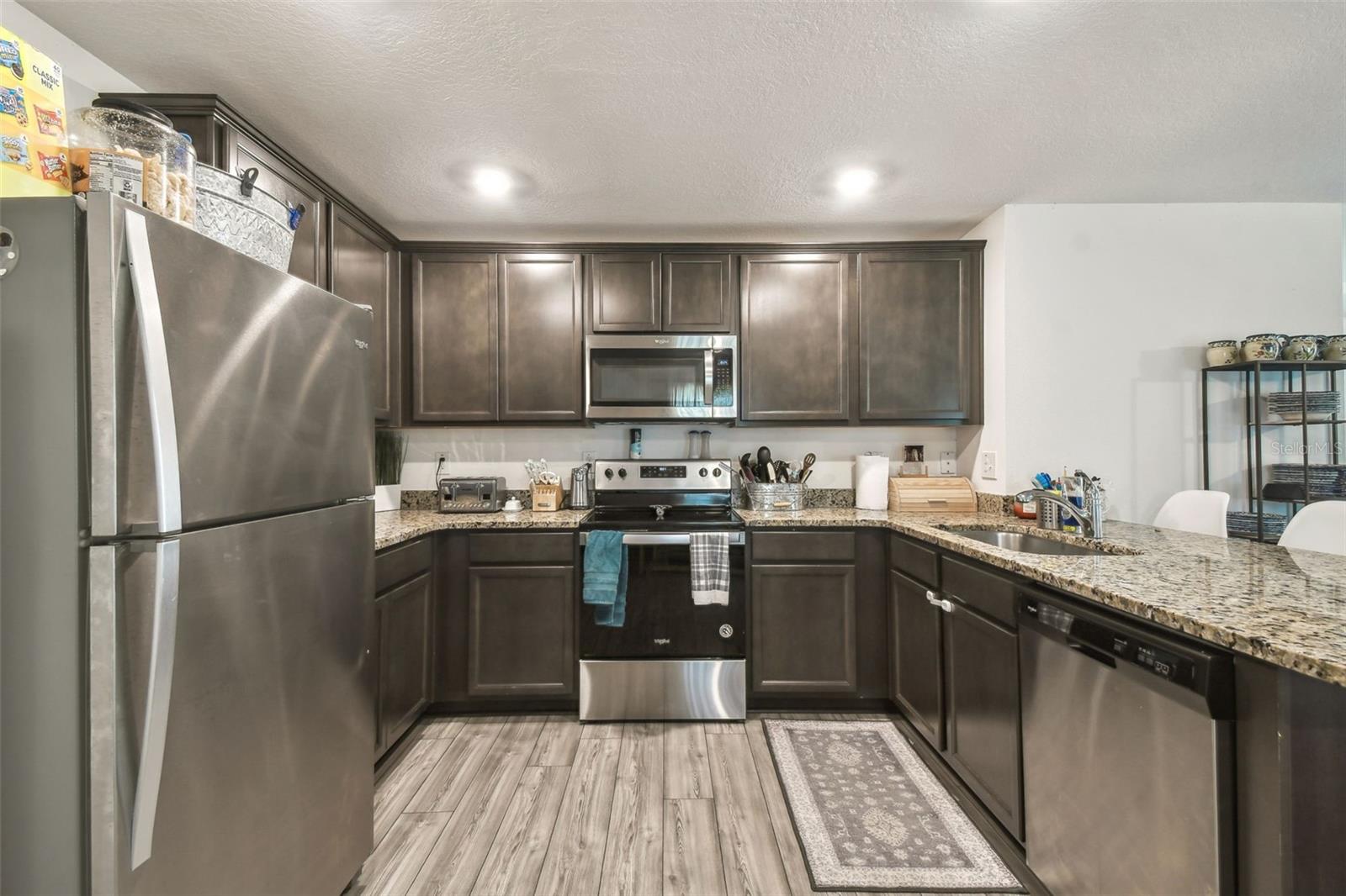 Image 24 of 100 For 8567 Indian Laurel Lane