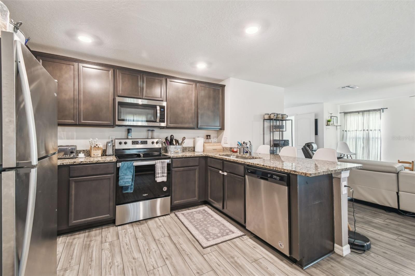Image 25 of 100 For 8567 Indian Laurel Lane