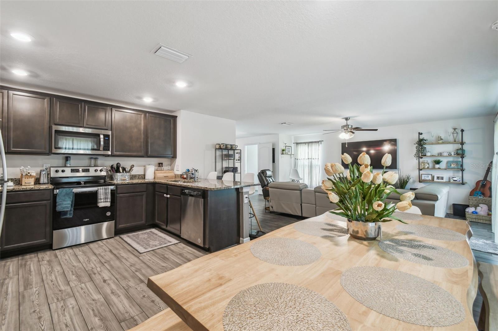 Image 29 of 100 For 8567 Indian Laurel Lane