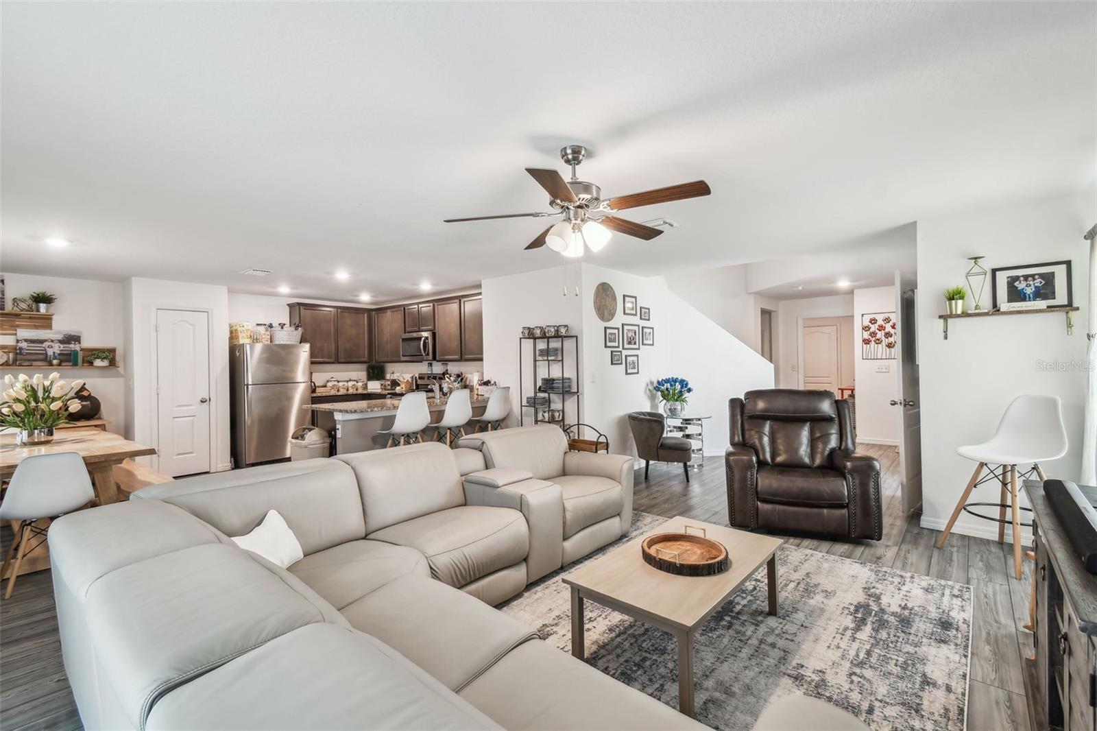 Image 34 of 100 For 8567 Indian Laurel Lane