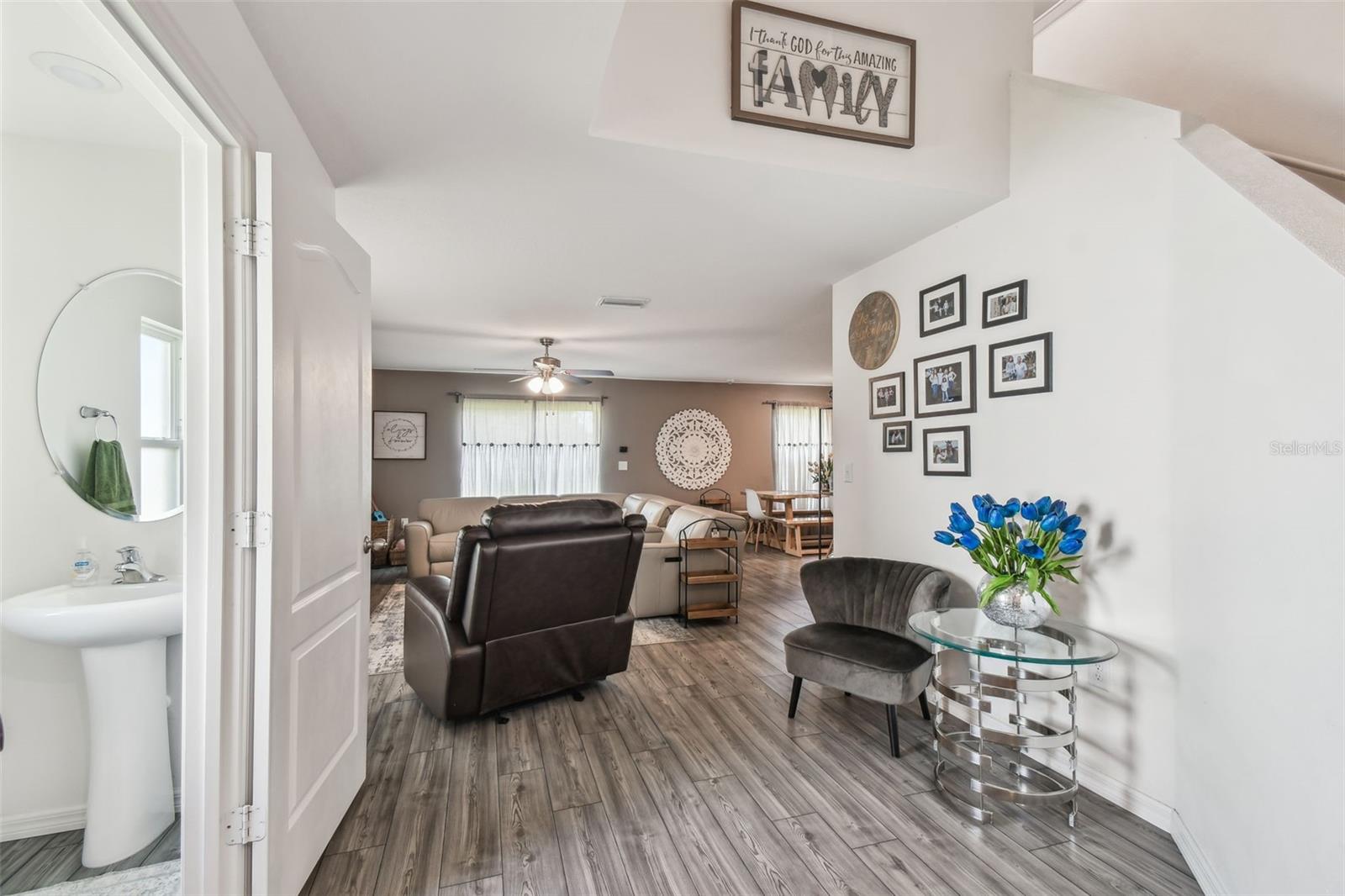 Image 35 of 100 For 8567 Indian Laurel Lane