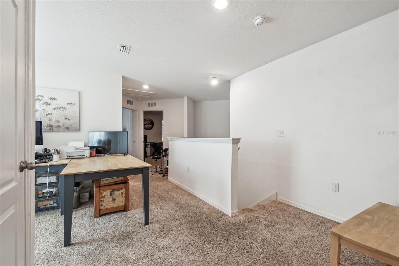 Image 39 of 100 For 8567 Indian Laurel Lane