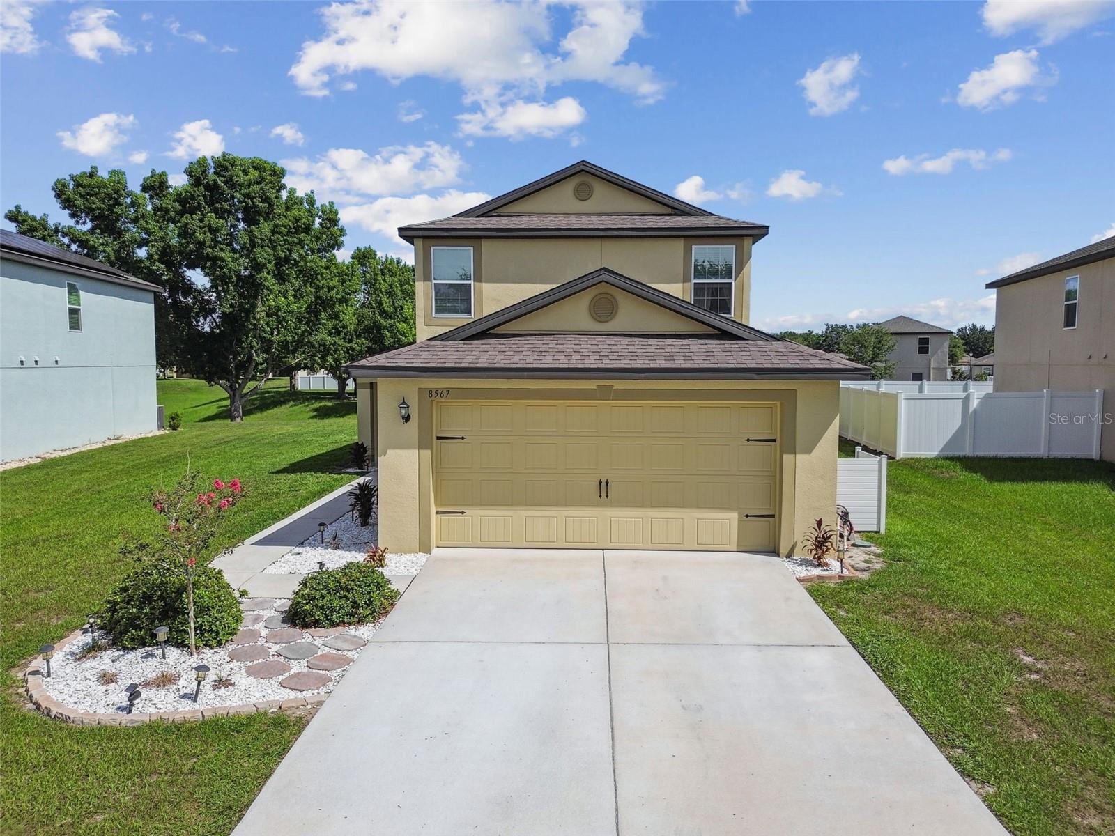 Image 56 of 100 For 8567 Indian Laurel Lane