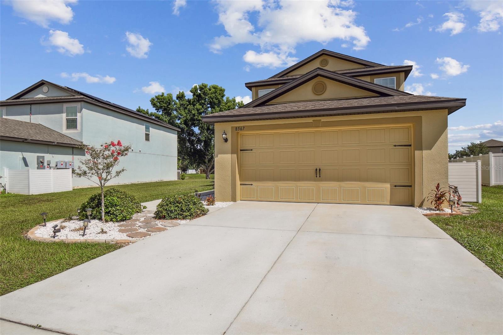 Image 6 of 100 For 8567 Indian Laurel Lane