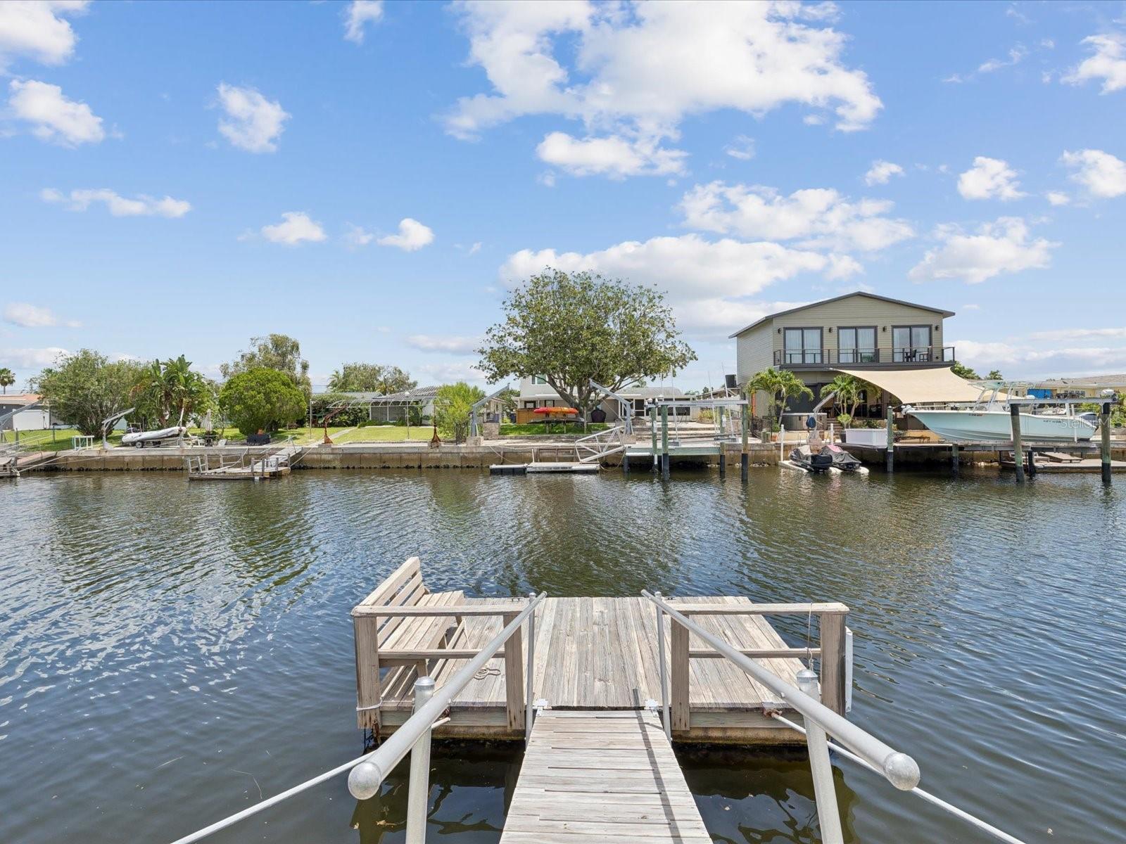 Image 21 of 41 For 4912 Forestay Court