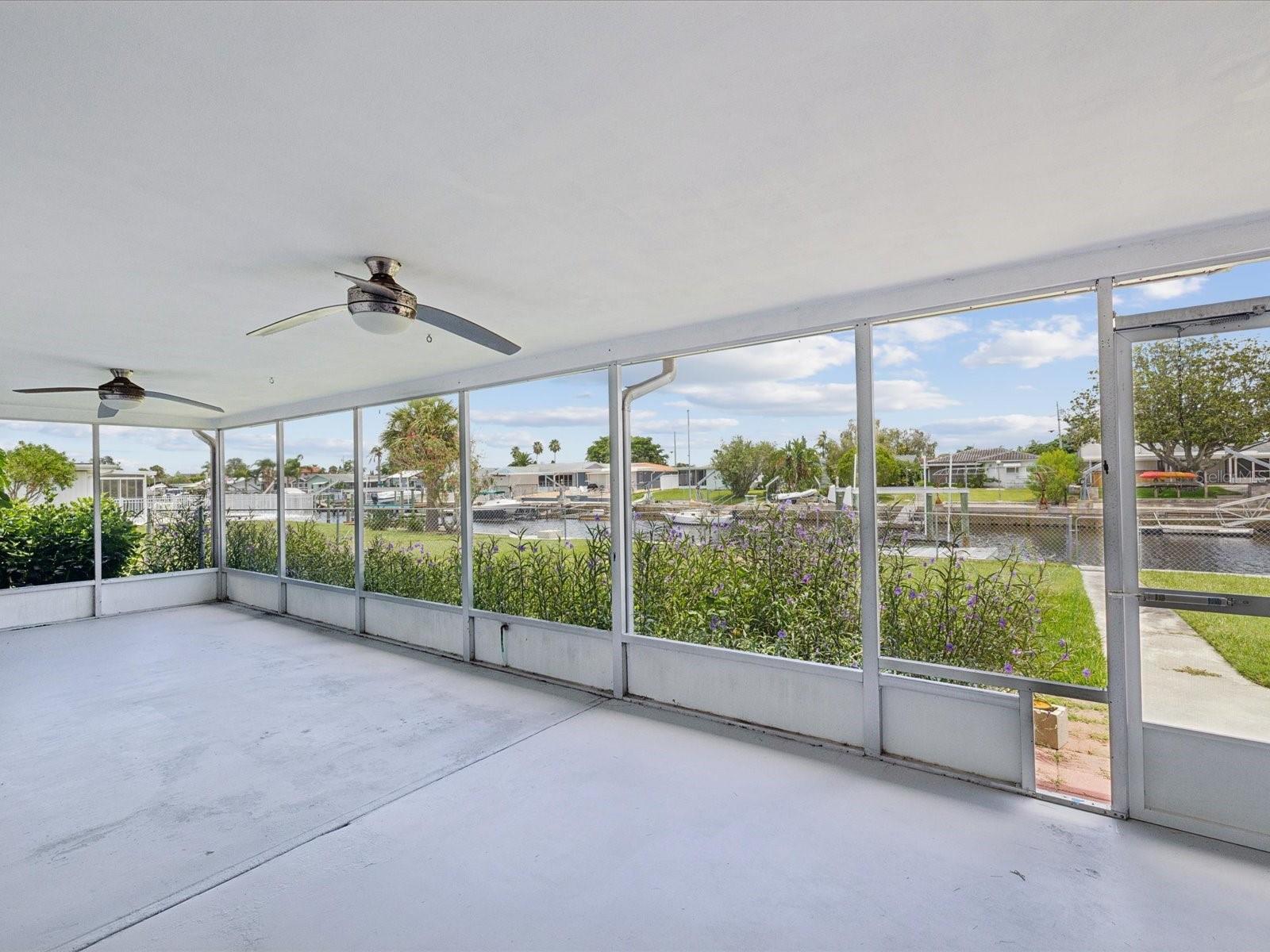 Image 25 of 41 For 4912 Forestay Court