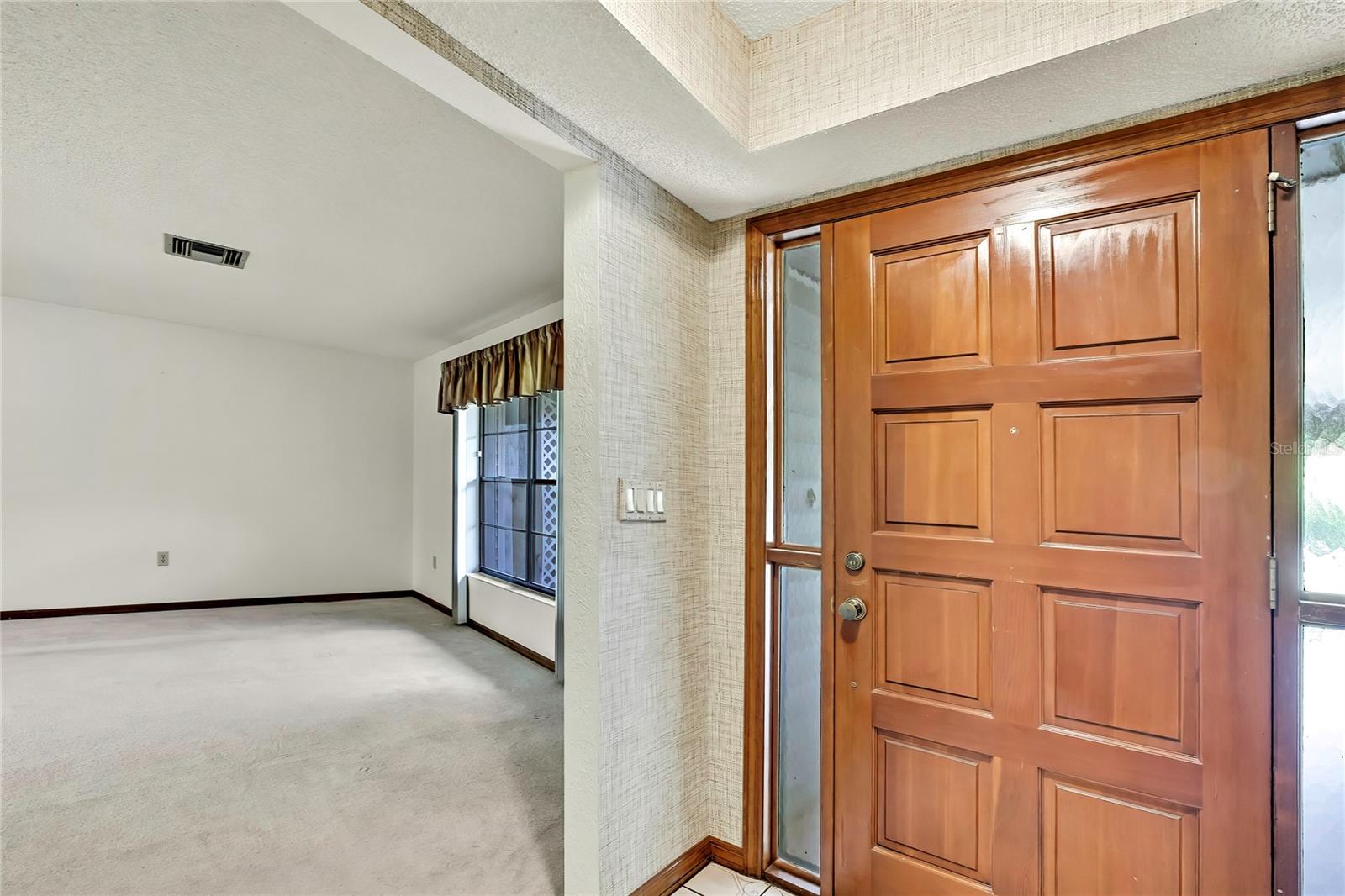 Image 9 of 54 For 3296 Dolin Avenue