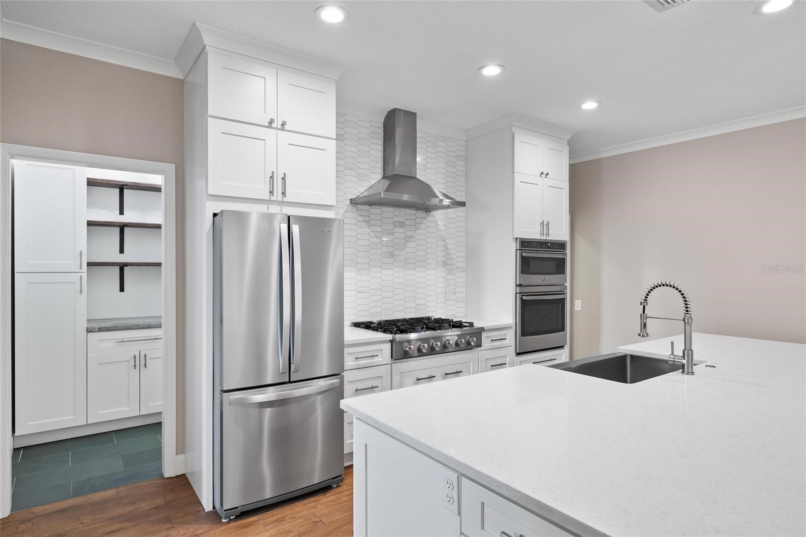 Image 17 of 44 For 1857 Riveredge Drive