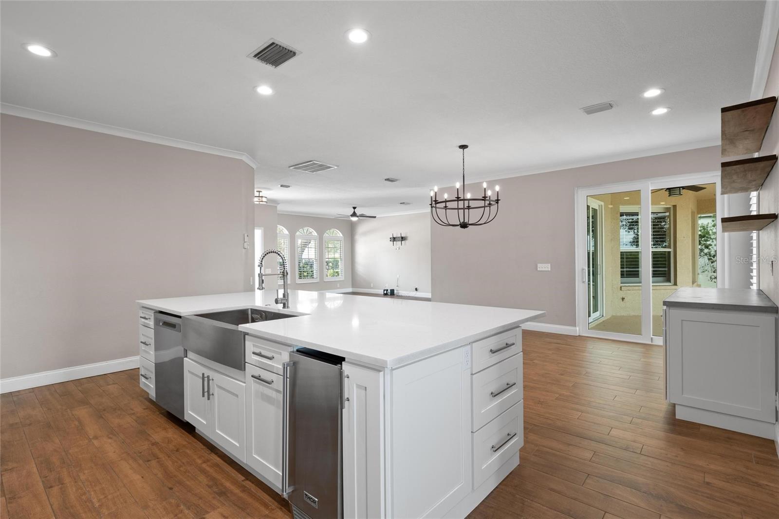 Image 18 of 44 For 1857 Riveredge Drive