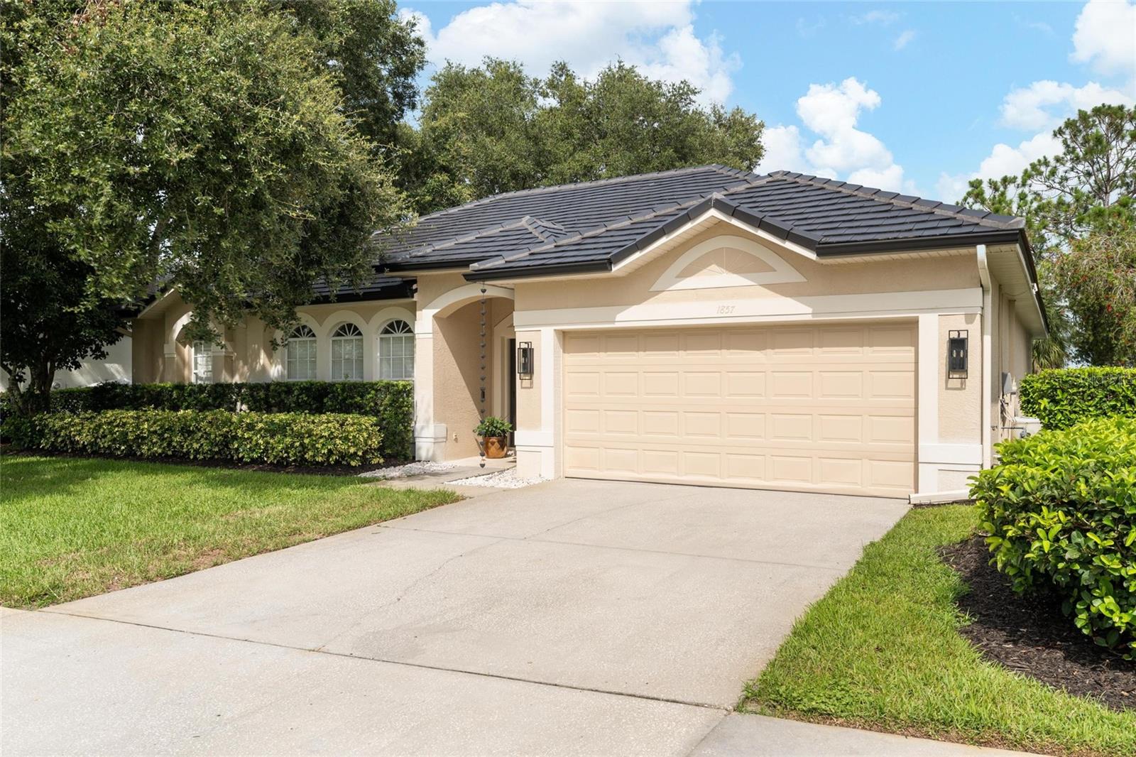 Image 2 of 44 For 1857 Riveredge Drive