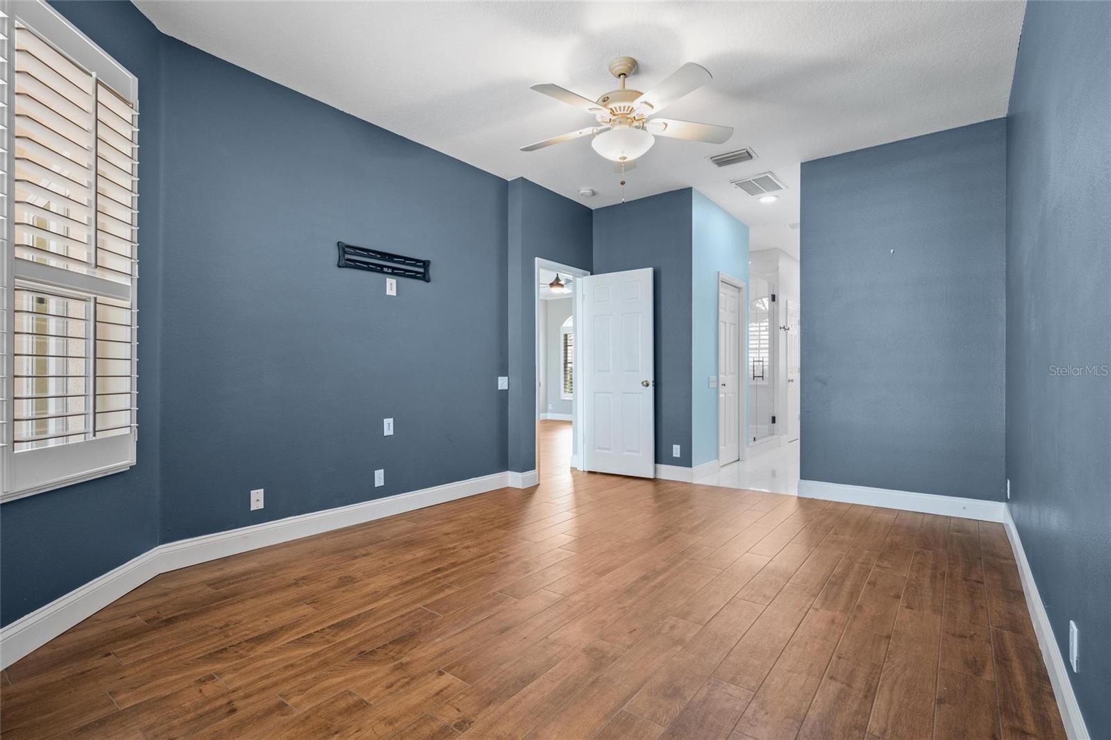 Image 29 of 44 For 1857 Riveredge Drive