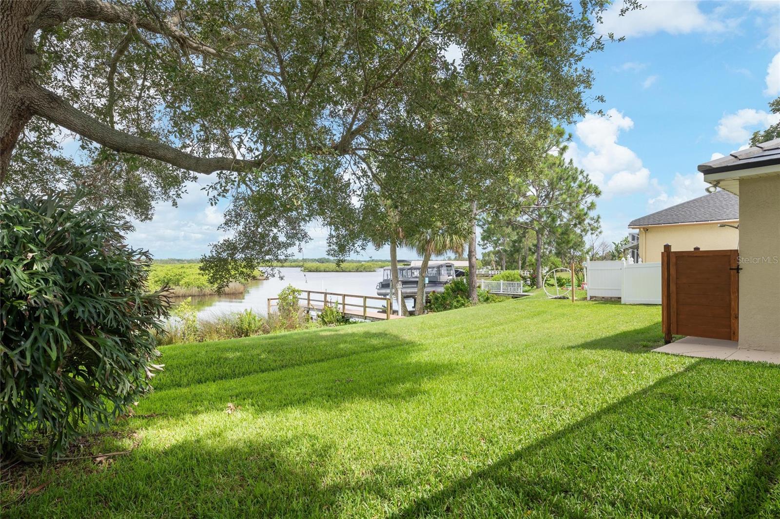 Image 39 of 44 For 1857 Riveredge Drive