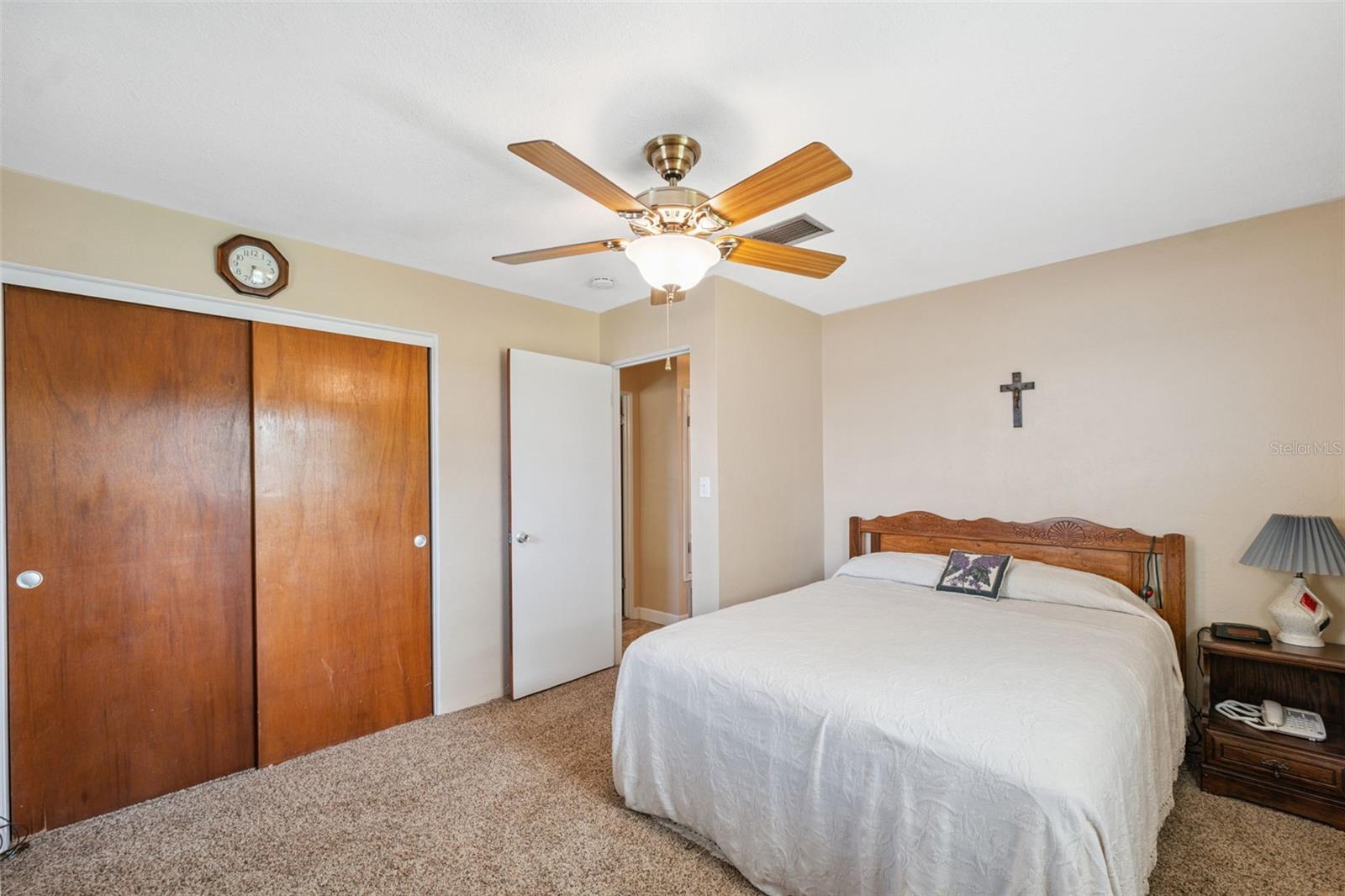 Image 18 of 43 For 18922 Dvorak Drive
