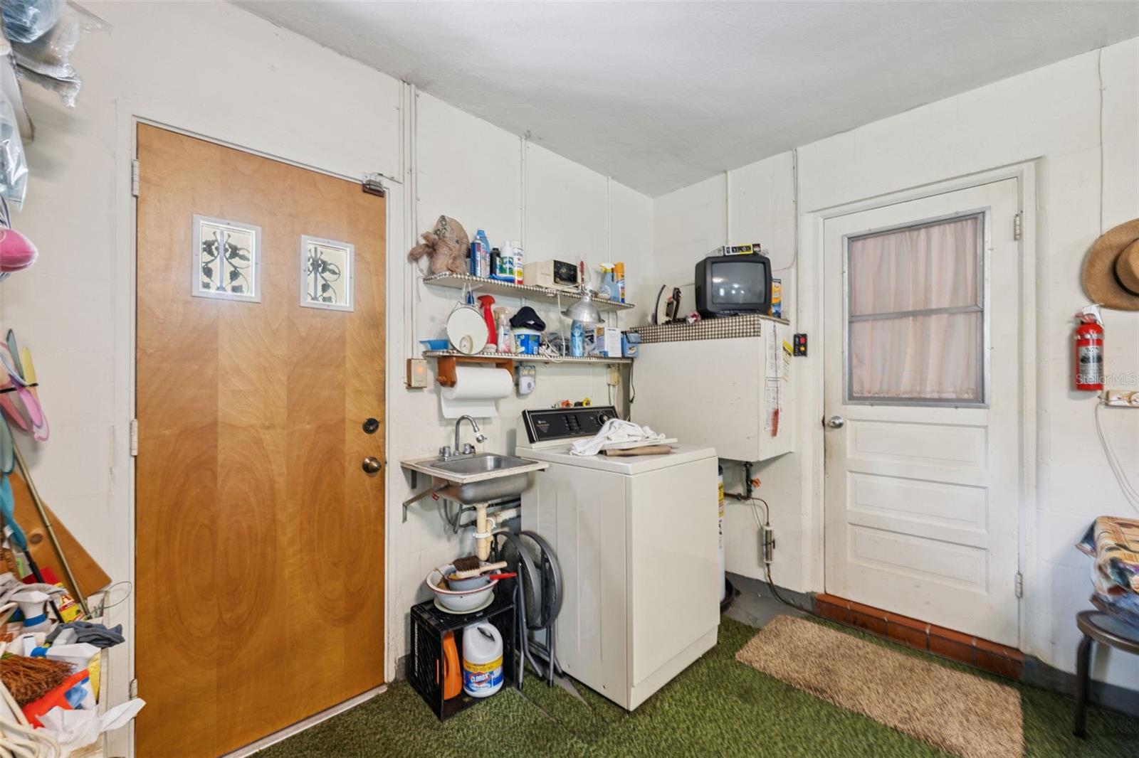Image 21 of 43 For 18922 Dvorak Drive