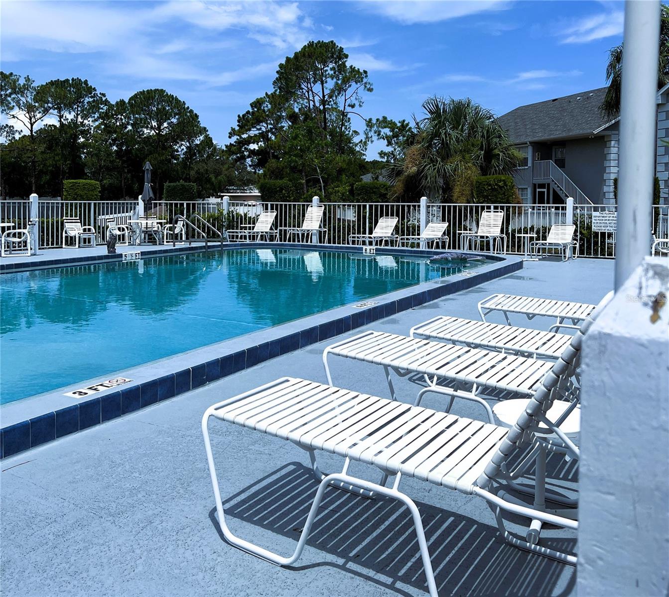 Listing photo id 50 for 7721 Hillside Court 203
