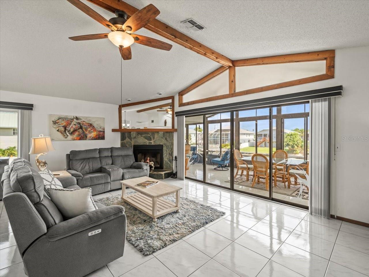 Image 20 of 86 For 4359 Tahiti Drive
