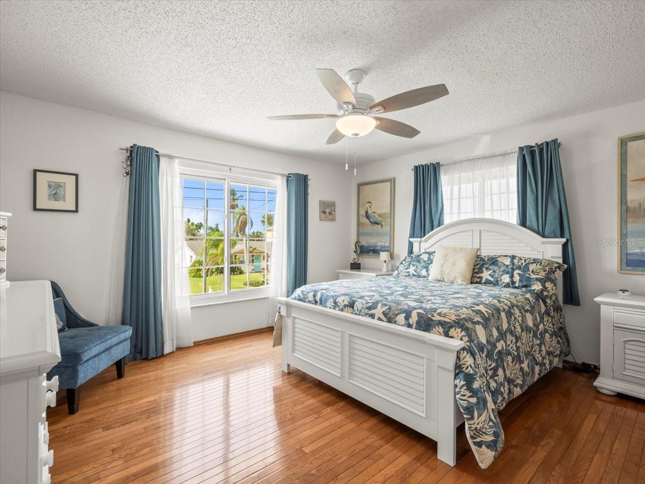 Image 33 of 86 For 4359 Tahiti Drive